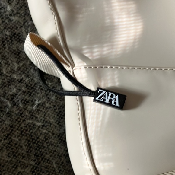 🔥🔥🔥Zara knee high boots white creamy🔥🔥🔥🔥 - Picture 6 of 6